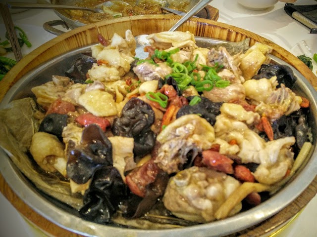 Shoom Chinese Restaurant