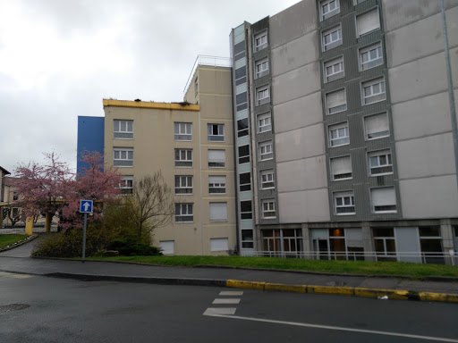 Photo de EHPAD Maison de Retraite à Saint-Didier-sous-Riverie (69440)