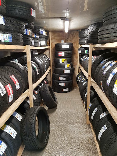 Ballycrummy Car Wash & Tyres - Thumbnail
