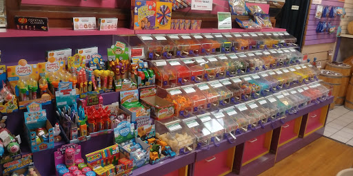 Candy Barrel - Visual