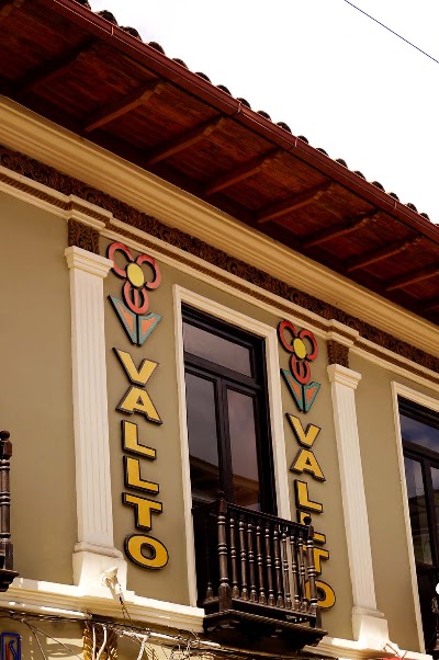 Photos of Centro Comercial "Vallto"
