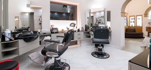 THEO Hairdresser Via Mazzini Palermo - Thumbnail