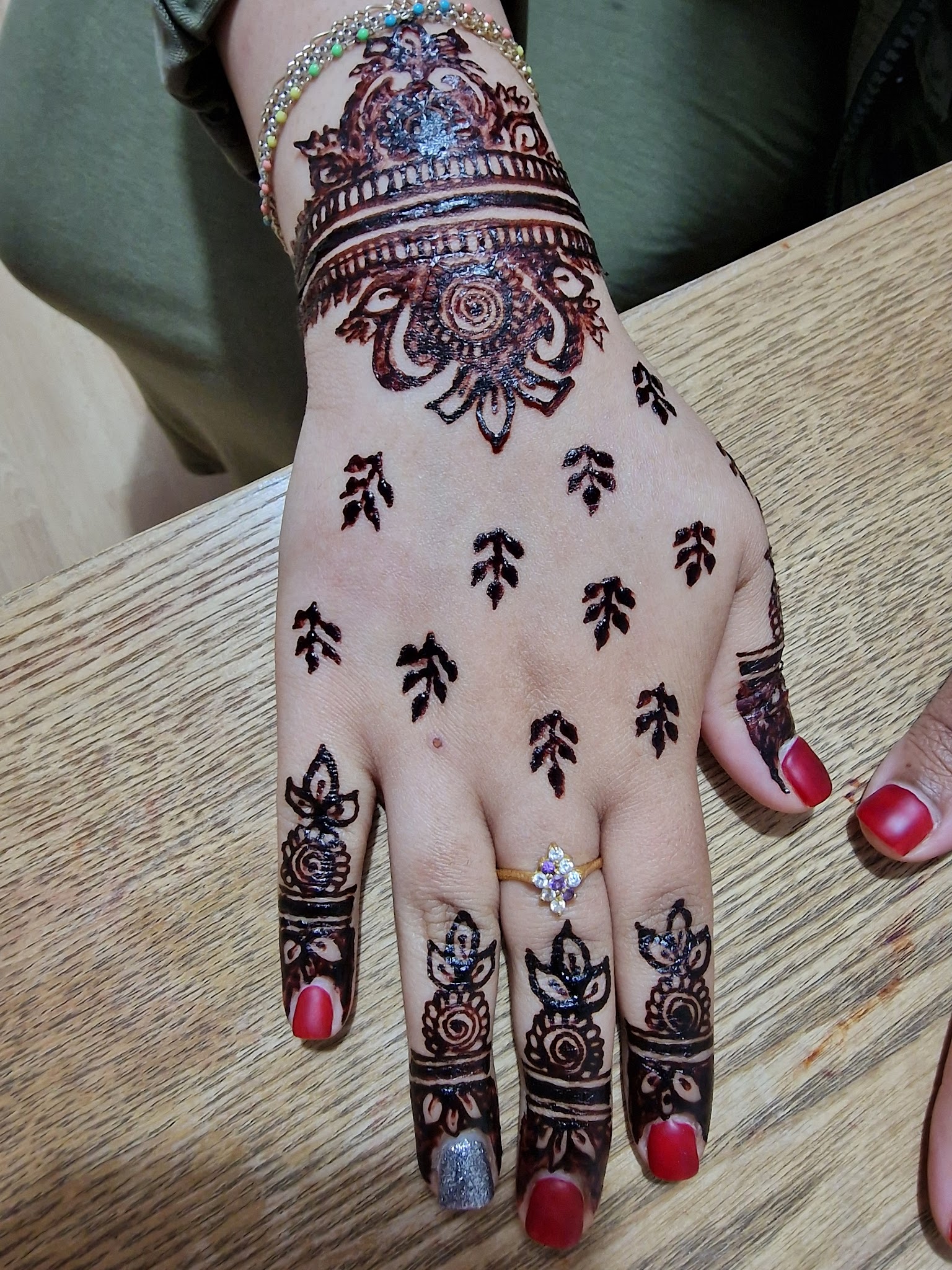 Heena (Mehndi) by Aroosa - Mehndi Artists - photo 1