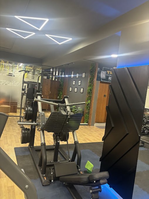 Af1qipnixip0gdmr31s5k3a4l Ghajsz0cclcr7dz4hy=s677 K No