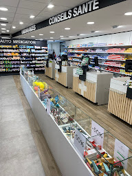 Photo n°11 de Grande Pharmacie de la Baie - well&well à Saint-Valery-sur-Somme (Pharmacie)