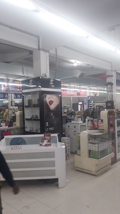 Photos of MBM Factory Outlet