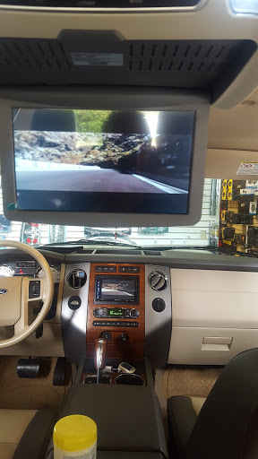 CAR AUDIO ELECTRONICS - Visual
