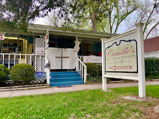 Camille's - Visual