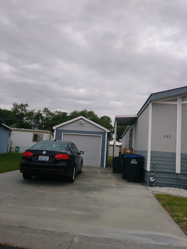Broadway Estates - Visual