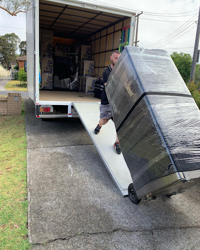 Two Brothers Removals - Thumbnail