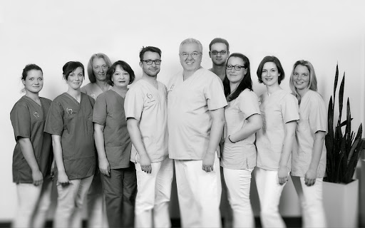 Der gesunde Mund - Zahnarzt und orale Chirurgie Lars Trentzsch Gallery - Germany
