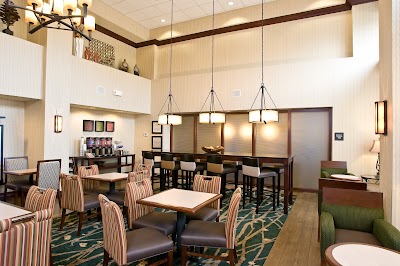 Photos of Hampton Inn & Suites Cincinnati-Union Centre