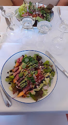 Photo n°49 de Traiteur le coq hardi à Tessy-Bocage (Restaurant)