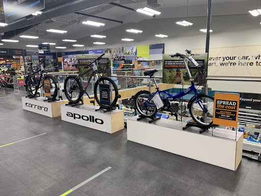 Halfords - Luton - Visual