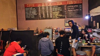 Photos of Coffee Shops Pring Kopinusantara