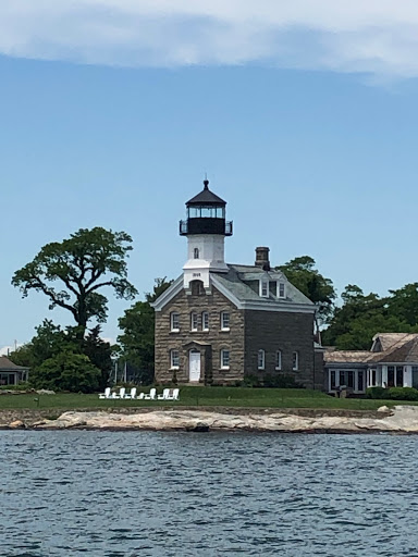 Dawn Famiglietti Real Estate William Raveis Madison - Thumbnail