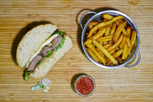 Photo 6 - LEFFIE Burger
