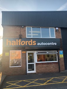 Halfords Autocentre Bath bath