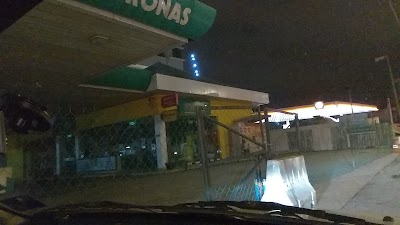photo of NGV Petronas Jalan Ampang