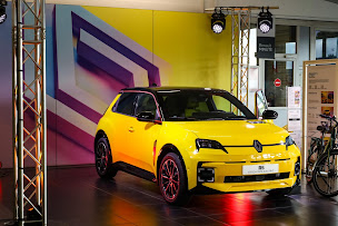 Photo n°3 de SLVSTAGE à Casseneuil (Fournisseur de matériel d'éclairage scénique)