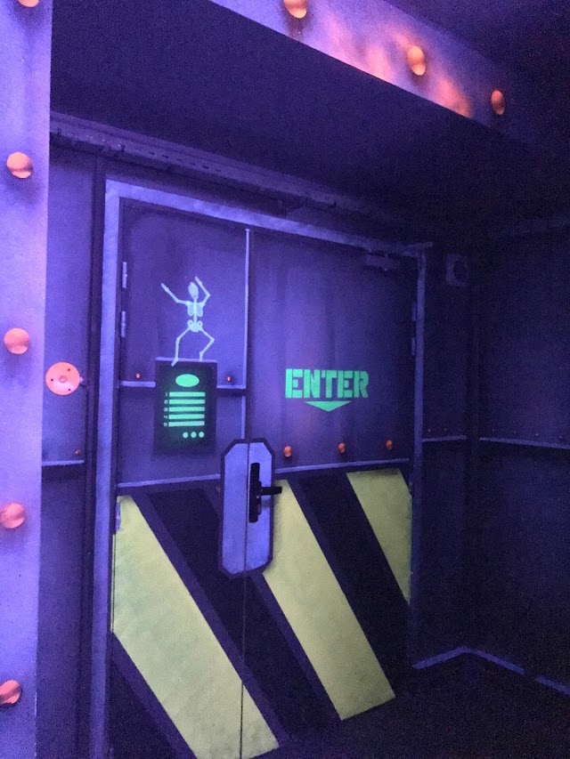 LASER WORLD - Montparnasse