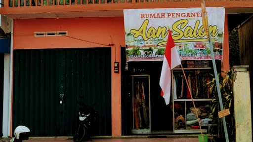 Aan Salon