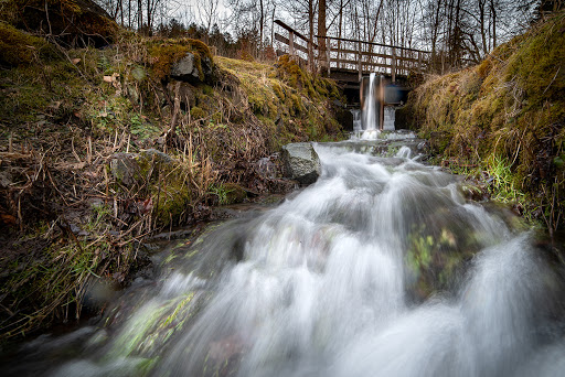Wasserrad in Latrop