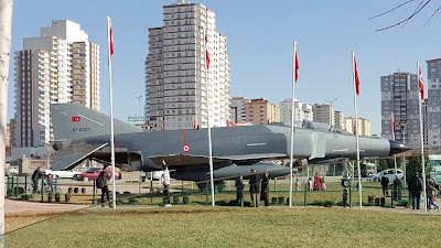 Photos of Falcon Valley Miniat&uuml;rk
