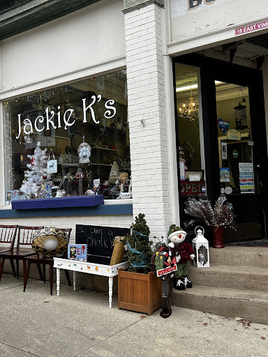 Jackie K's - Visual
