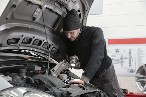 Swift and smooth car repairs anywhere post image