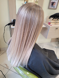 Photo n°21 de L'Hair Zen à Connerré (Salon de coiffure)