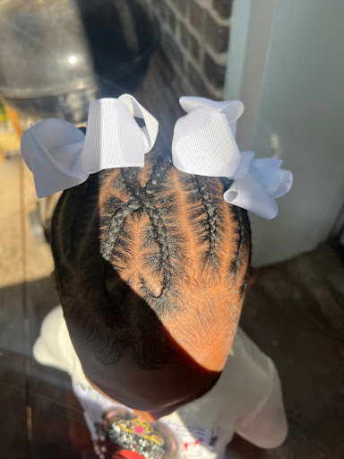 Classy Kids Salon Hyde Park - Thumbnail