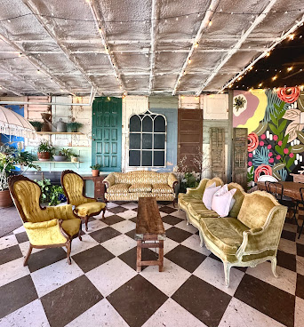 The Greenhouse by null