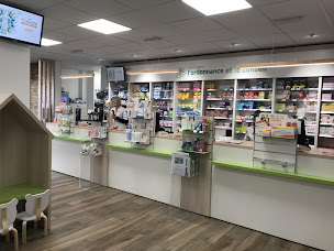 Photo n°14 de Pharmacie des Champs Dolent Totum à Beauvais (Magasin de vitamines et compléments alimentaires)