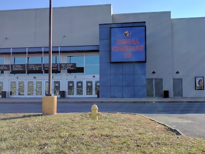 Photos of Regal Cinemas Martinsburg 10