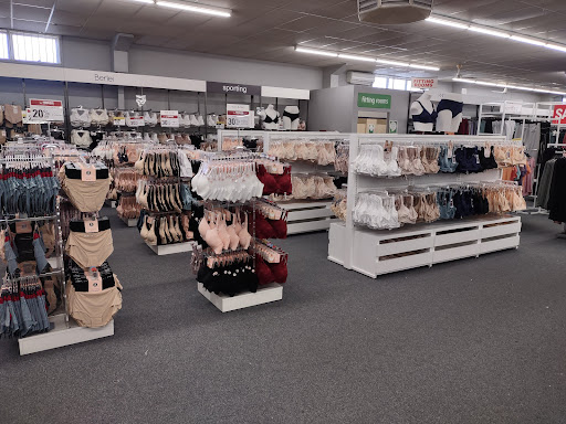 Harris Scarfe Moruya (Homewares, Manchester & Apparel) - Thumbnail