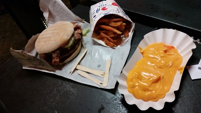 Burgermeister - Der Grill am Südplatz Leipzig