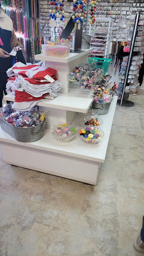 Chio's Creations - Visual