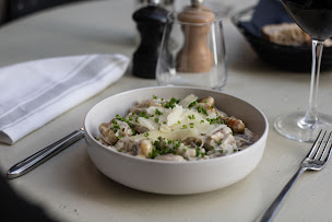 Photo n°30 de La Yourte - Brasserie Maison à Gaillard (Restaurant)