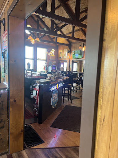 Alibi Lounge & Grill