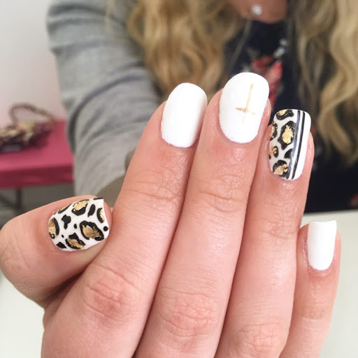 Rig & Co. Studio and Spa - Thumbnail