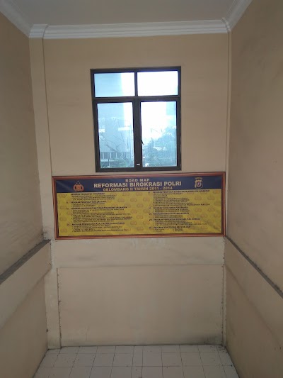 Photos of Polsekta East Medan