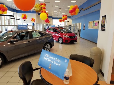 Photos of Jeff Wyler Honda