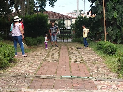 Photos of Polideportivo Bucarica