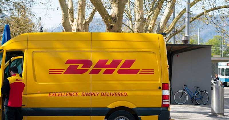 DHL Express BALHAM photo 2