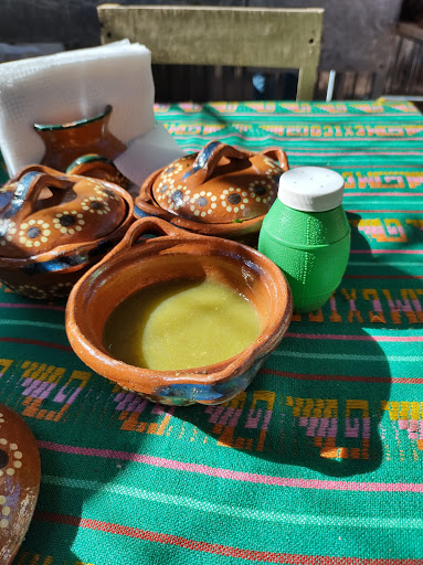 TACOS GR (BIRRIA DE RES Y CABEZA)