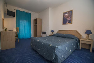 Photo n°21 de Hotel De La Poste à Douvaine (Hôtel)