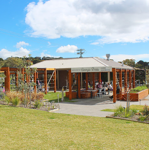 Georgie Bass by null