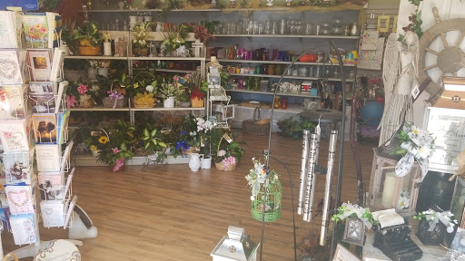 White Lilies n Paradise Florist Gallery - United States