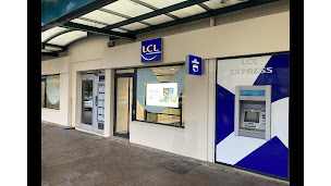 Photo n°3 de LCL Banque et assurance à Franconville (Banque d'épargne)